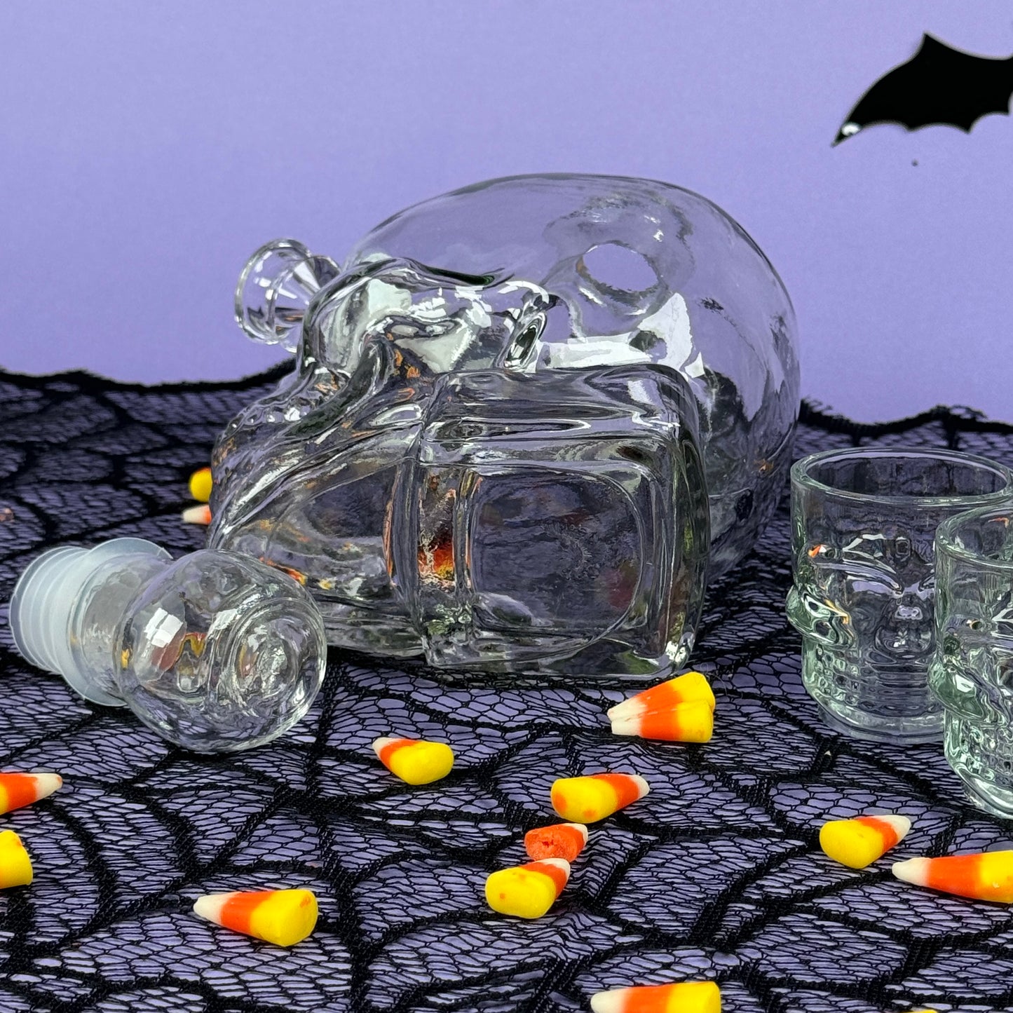 Glass skull set